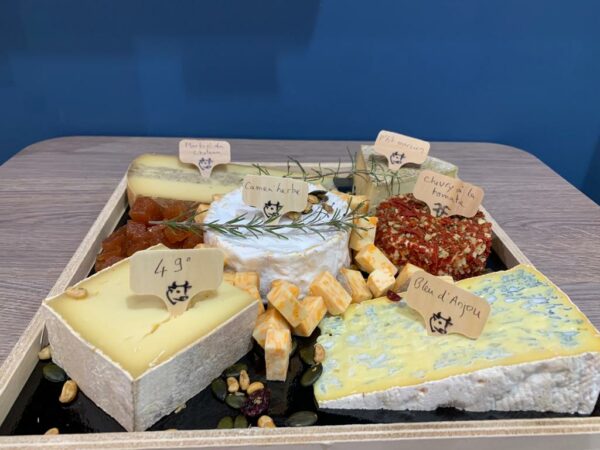 Plateau de Noël 100% <strong>local et bio</strong> 10 à 12 personnes